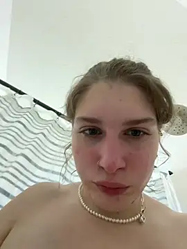 SassynNatty webcam