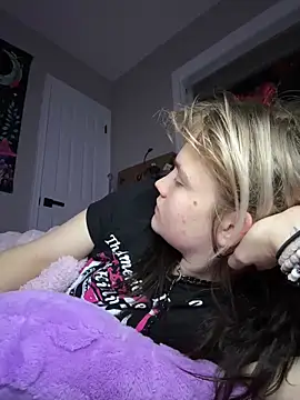 Cutiepiespanks webcam