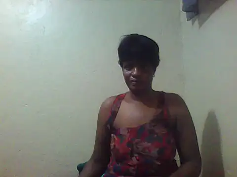 creamyhairy_puss webcam