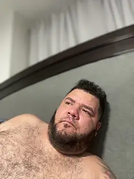 HotDominicanCum webcam