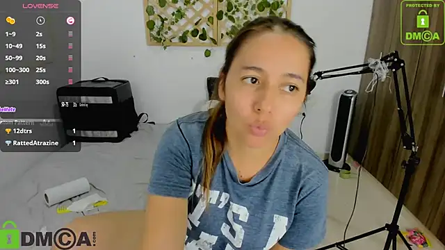 isa_loves_cum - Isa_loves_cum's free webcam