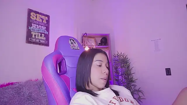 madelyn_rose_ - Madelyn_rose_'s free webcam