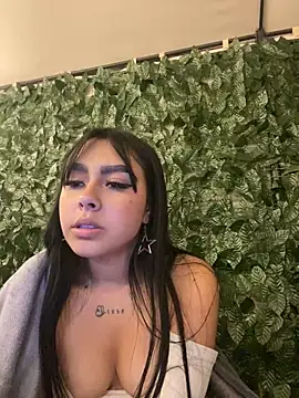 scarlett_pinkk1 - Scarlett_pinkk1's free webcam