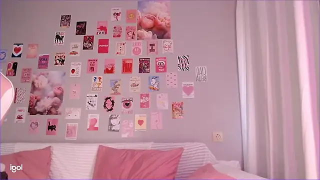 lexi_bottom - Lexi_Bottom's free webcam