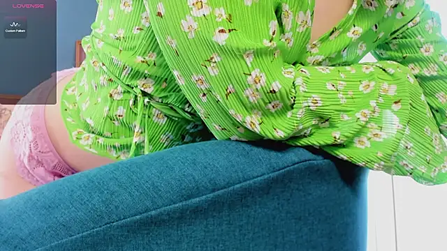 lu_muon - Lu_muon's free webcam