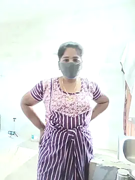 MaaliiiPonuTamil webcam