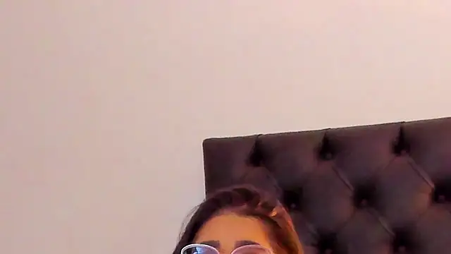 Jenny_Carters webcam