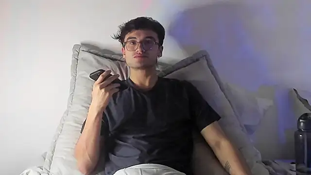 charlie_dicker webcam