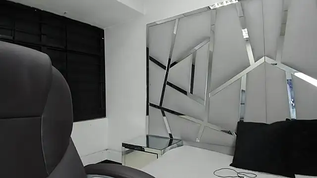 Catherinee69_x webcam