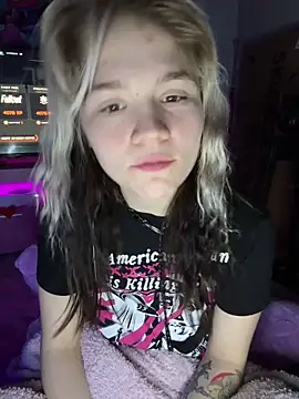 Cutiepiespanks webcam