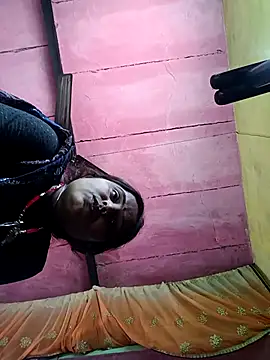 Webcam Model (Pooja_hote)  is live.Free join now!