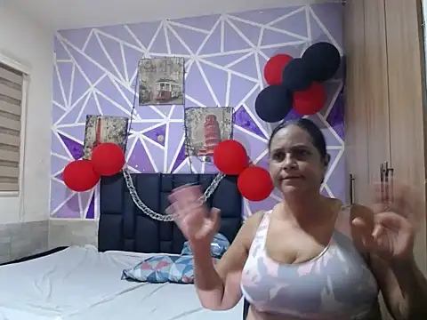 Danna_and_sharon webcam