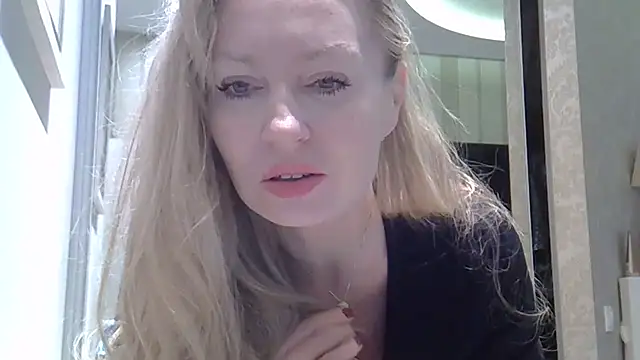 ZarinaSwift webcam