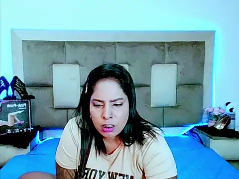 indiantopaz694u webcam