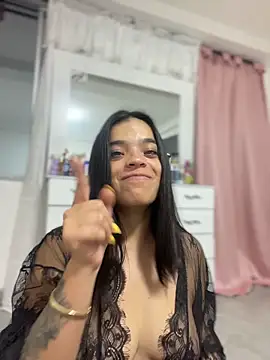 JuanitaMore01 webcam