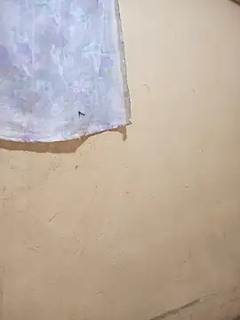 Webcam Model (honeypot224)  is live.Free join now!