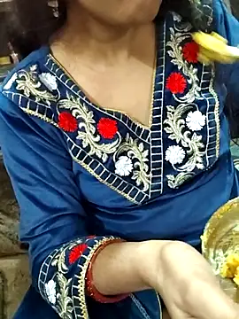 O_My_GoodnesS webcam