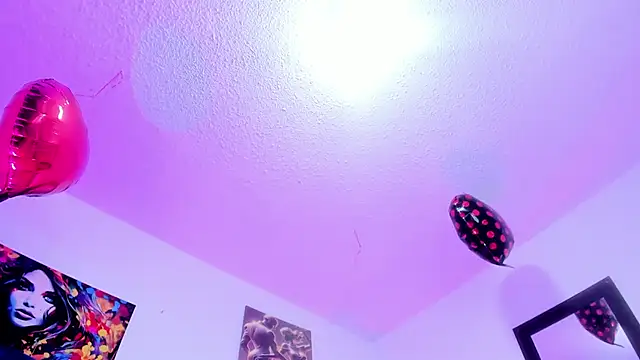 annie_switt - Annie_switt's free webcam - UK Sex Cams