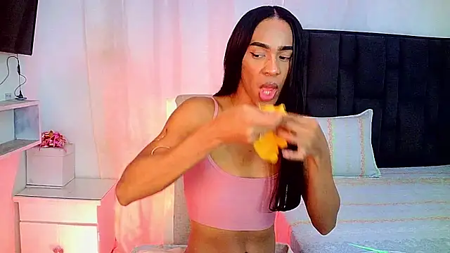 carmen14 - Carmen14's free webcam - UK Sex Cams