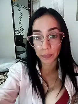 yaraduartee - YaraDuartee's free webcam - UK Sex Cams