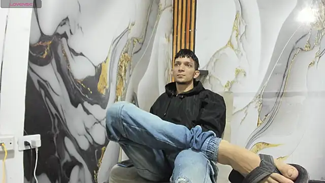 Straight_Guy22 Live Webcam on Stripchat