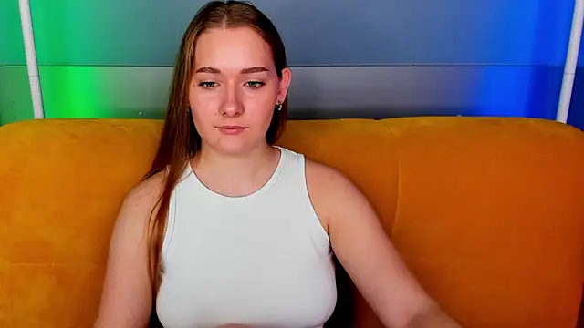 AlinaVice webcam