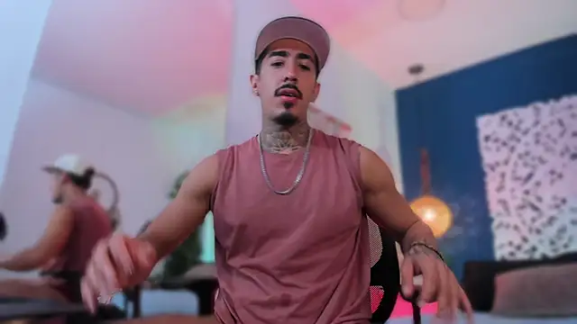 Donovan_Desmond webcam