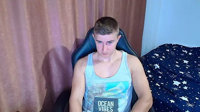 TodMusclePower9 webcam