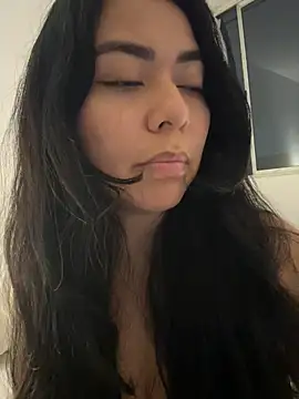 PetitLumiere Live Webcam on Stripchat