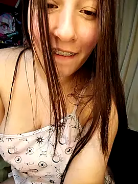 Mysticdooll69 webcam