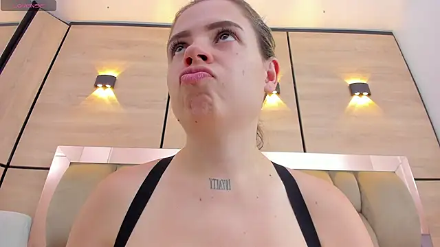 dorothy_vegga webcam