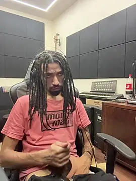 FavelaDaddyCum webcam