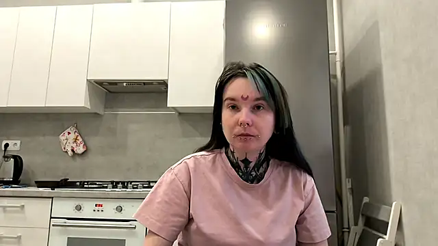 HighelikeGirl webcam