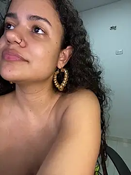 demonaughtyyy webcam