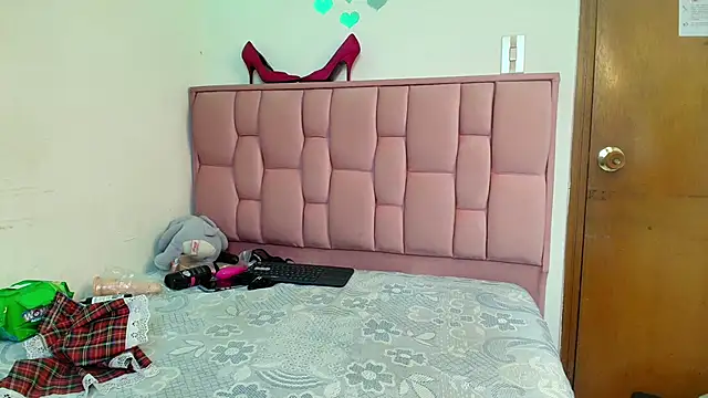 victoria_aphril webcam