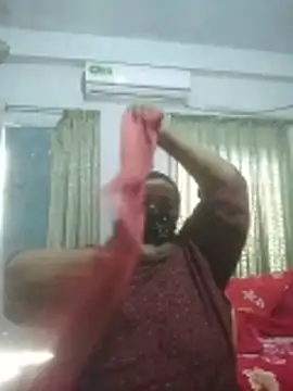 momo_loves - Momo_loves's free webcam