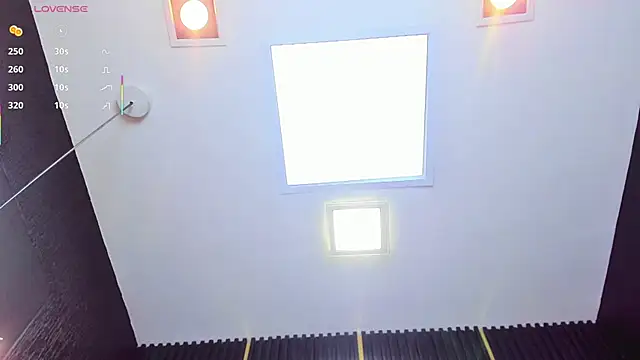 lolyyunno - LolyYunno's free webcam