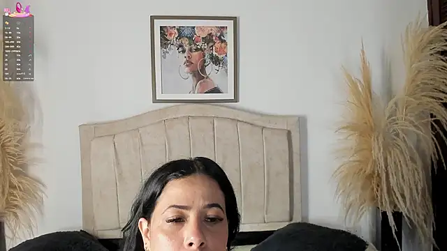 Bianka_olivetto021's Stripchat show and profile