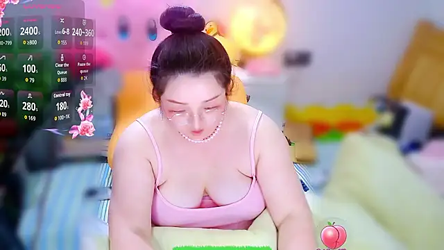 AngelwithEcup webcam