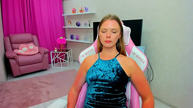 strawberrye - Strawberrye's free webcam