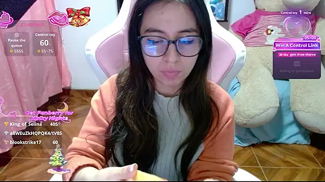 maggie_fox3 - Maggie_Fox3's free webcam