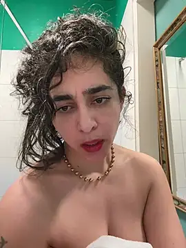 notyourtypicalanna - NotyourtypicalAnna's free webcam - UK Sex Cams