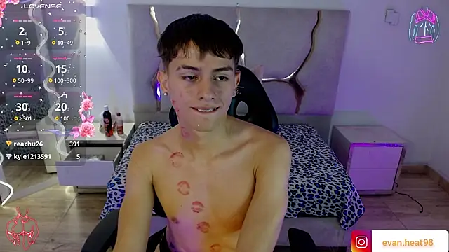 EVAN_TAY webcam