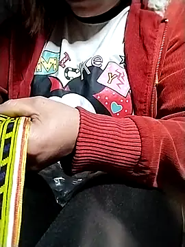 venu00 - Venu00's free webcam