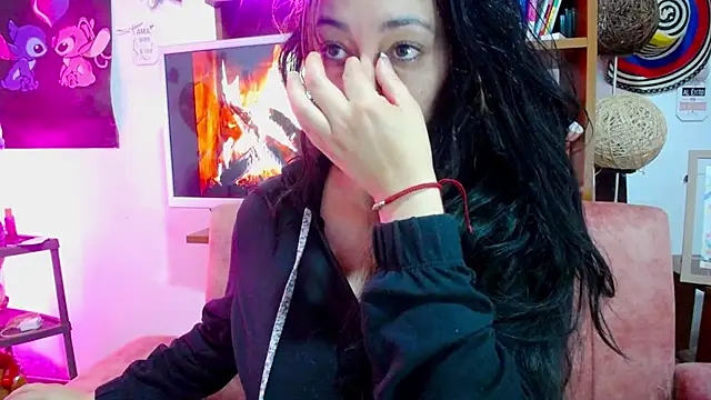 ciaraasweet - CiaraaSweet's free webcam