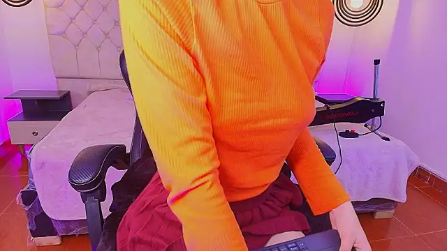 sweet_1angel - Sweet_1Angel's free webcam