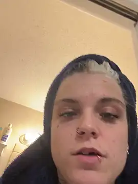 ittybittymeryssa Live Webcam on Stripchat