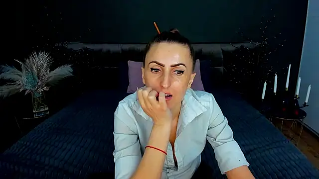 Rebecca_Diamond webcam