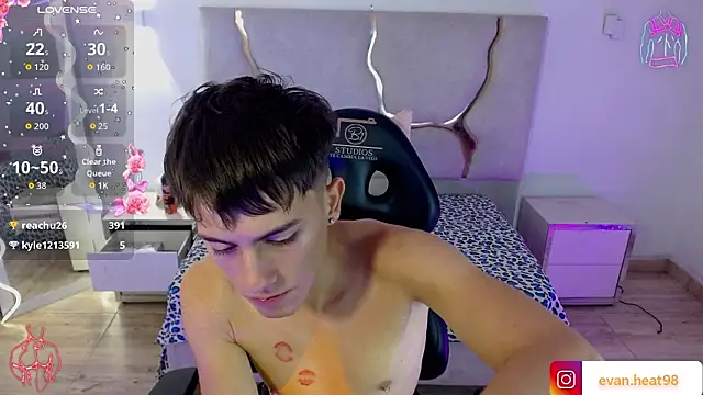 EVAN_TAY webcam
