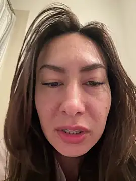 iamscarlettlove (F milf) - PUSSY FUCK VIDEO FOR LAST TIP